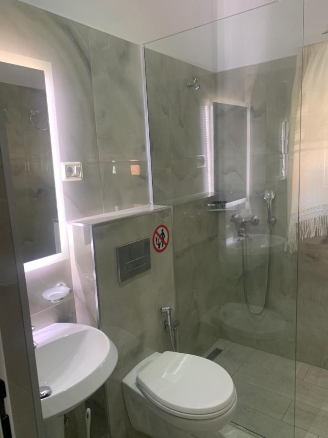 Hotel Soan Sarandë Buitenkant foto