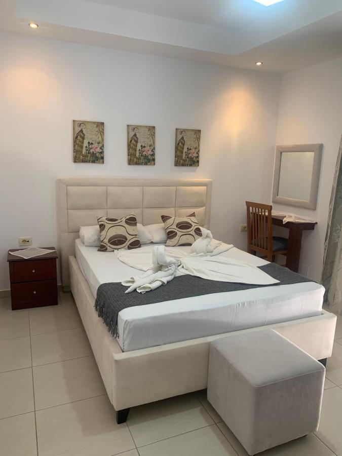 Hotel Soan Sarandë Buitenkant foto
