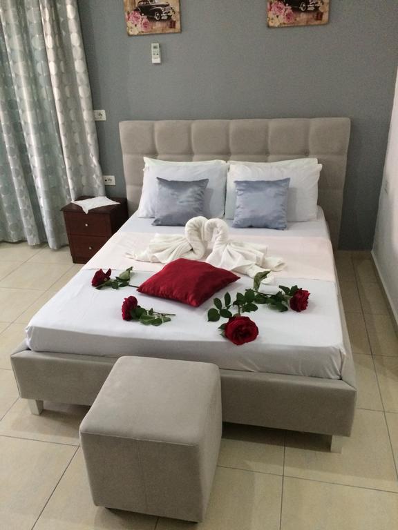 Hotel Soan Sarandë Buitenkant foto
