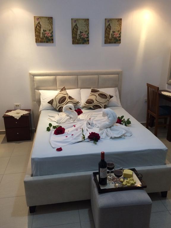 Hotel Soan Sarandë Buitenkant foto