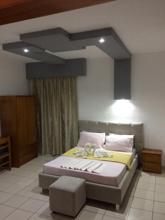Hotel Soan Sarandë Buitenkant foto